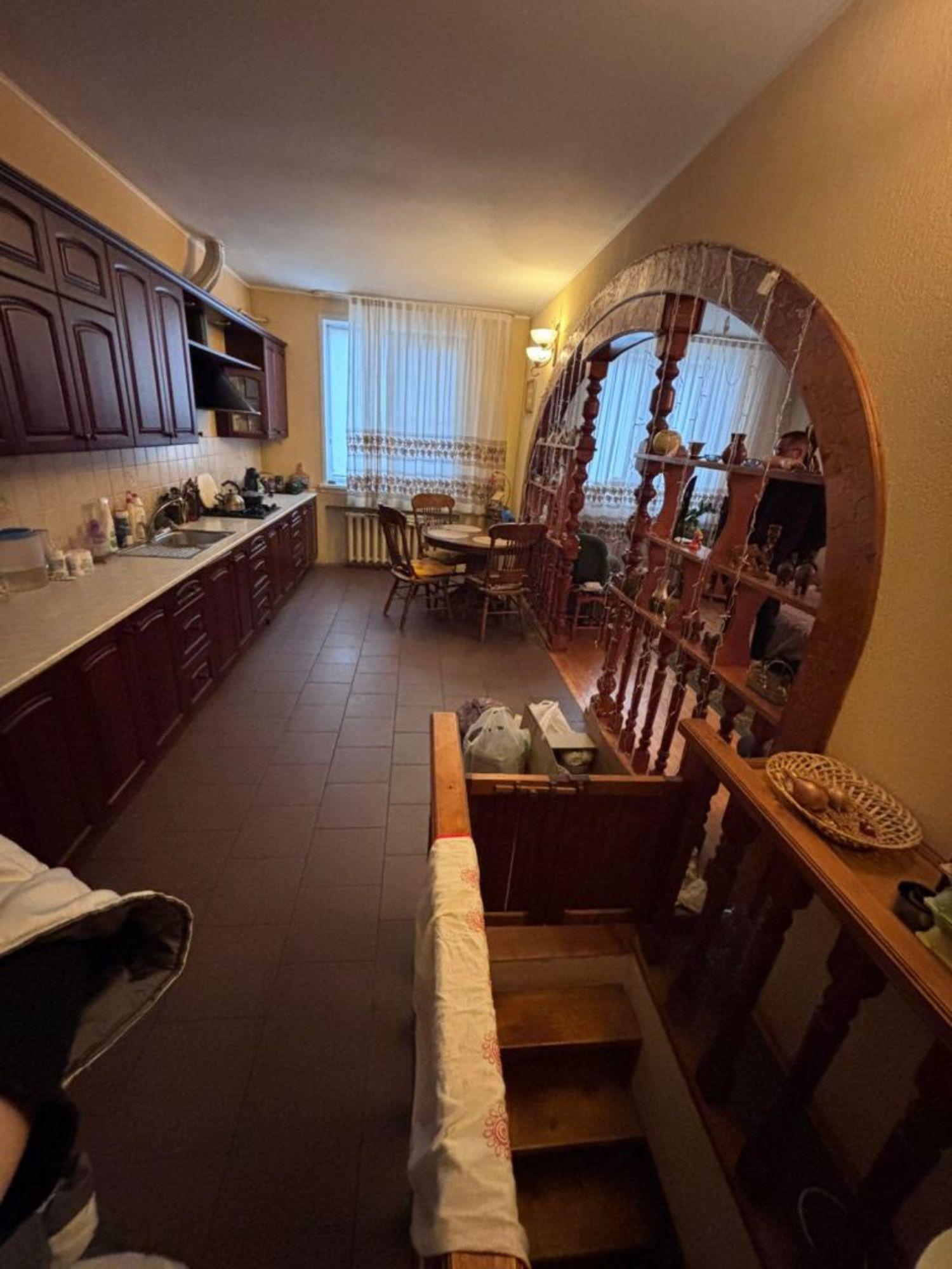 Купить квартиру за 8 200 000 рублей на Седова ул, 55