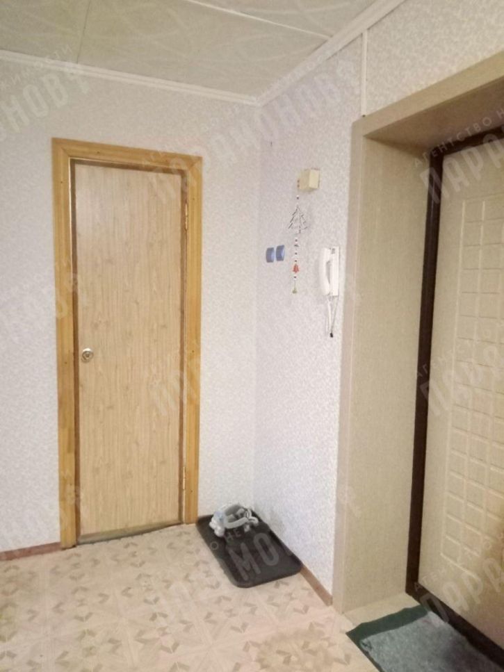 2-комн квартира Гончаровой ул, 8