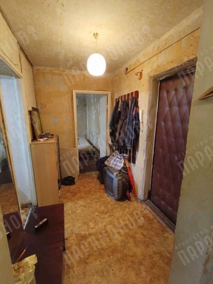 2-комн квартира Цанова б-р, 13а