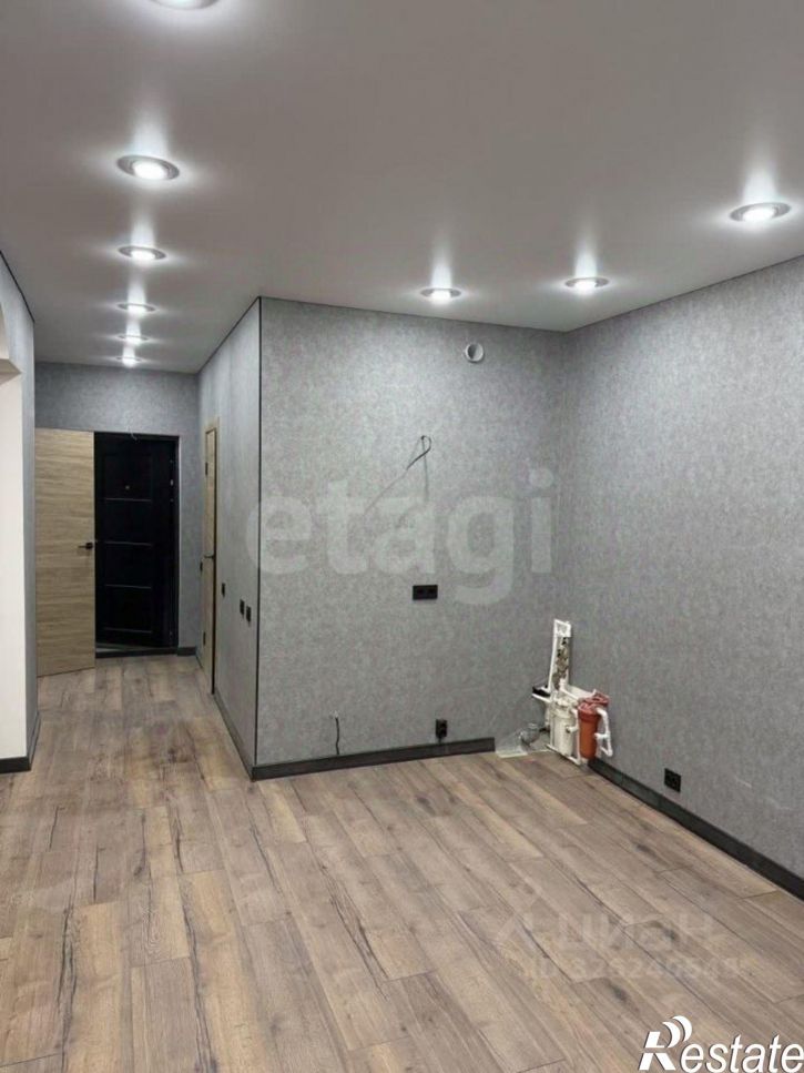 1-комн квартира ул Хромова, 27 2,  д. 27 2,  к. 2