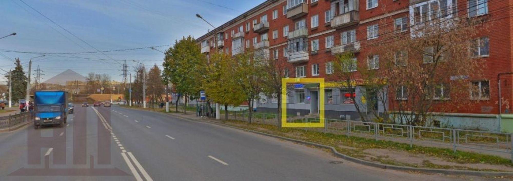 Сдать торговое помещение за 30 000 рублей на Маршала Конева ул, 1/3
