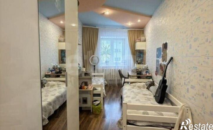 3-комн квартира ул Хромова, 15,  д. 15