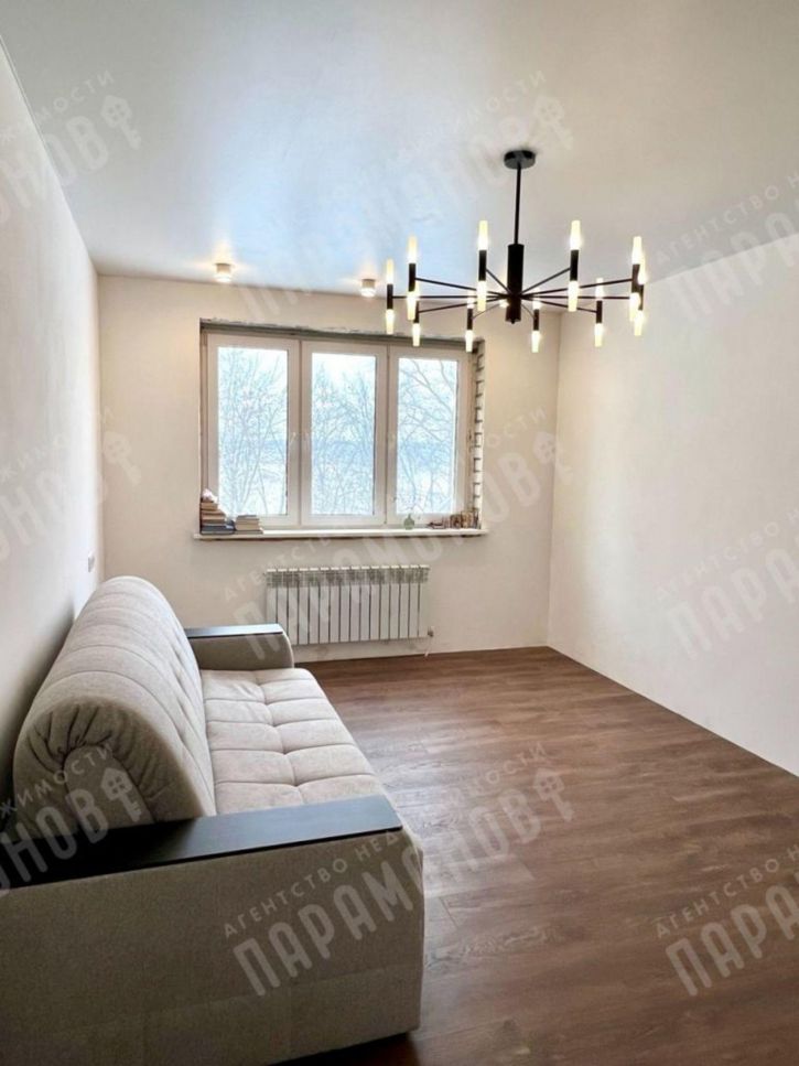 2-комн квартира Бобкова ул, 38