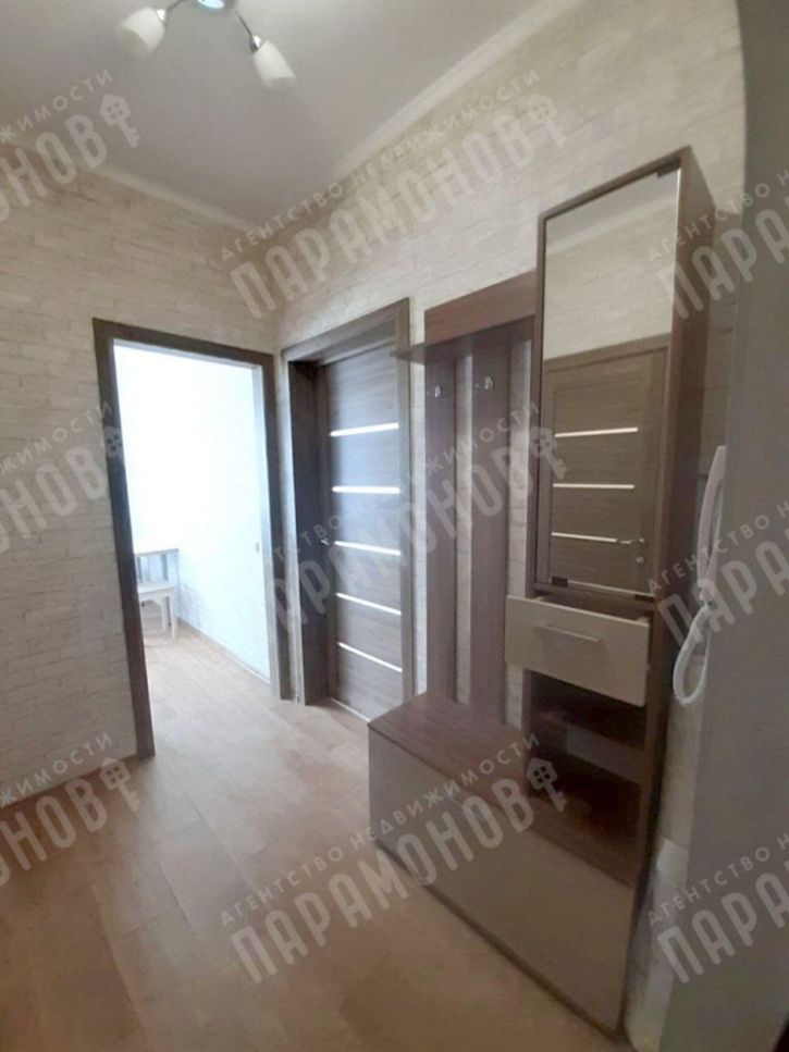 1-комн квартира Гусева б-р, 46