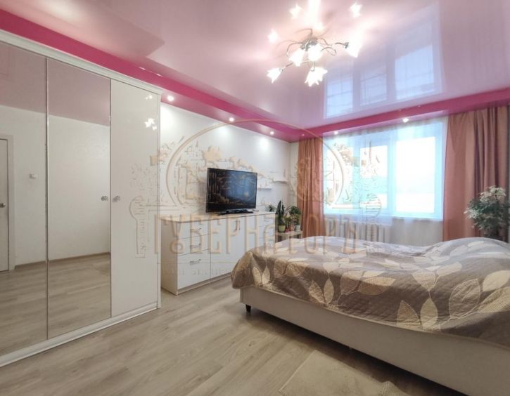 3-комн квартира Молодежный б-р, 1