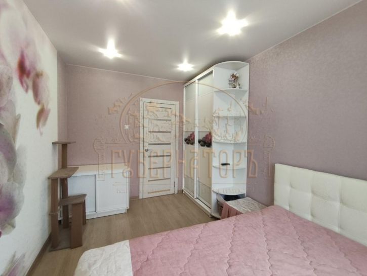3-комн квартира Молодежный б-р, 1