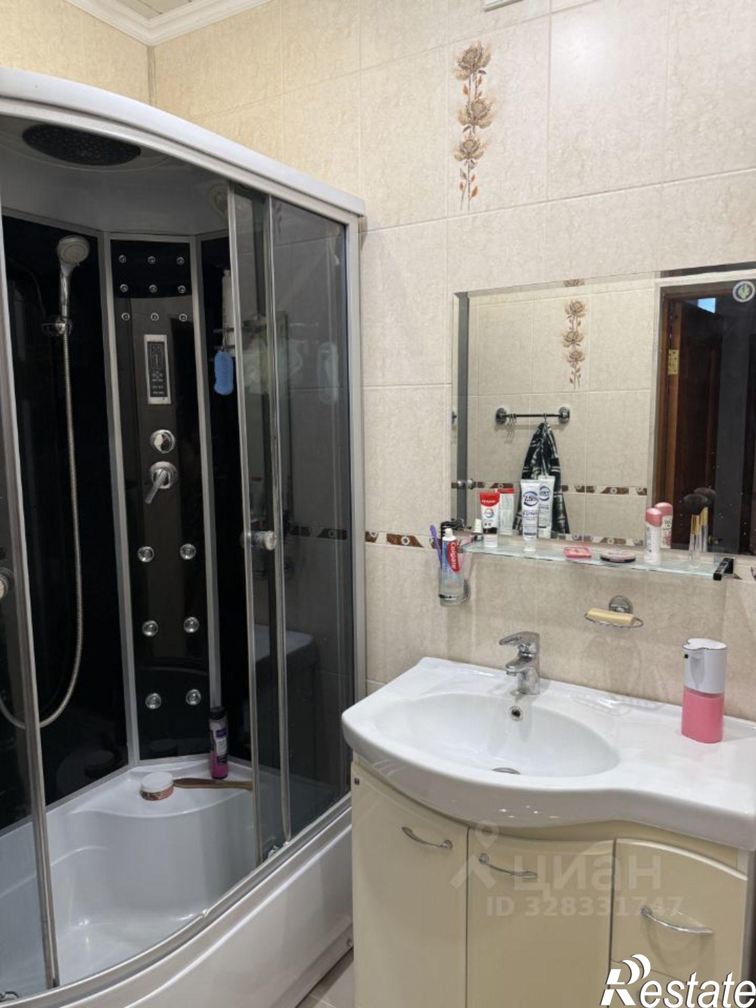 Купить дачу, дом, коттедж за 17 500 000 рублей на ул Глинки, 94