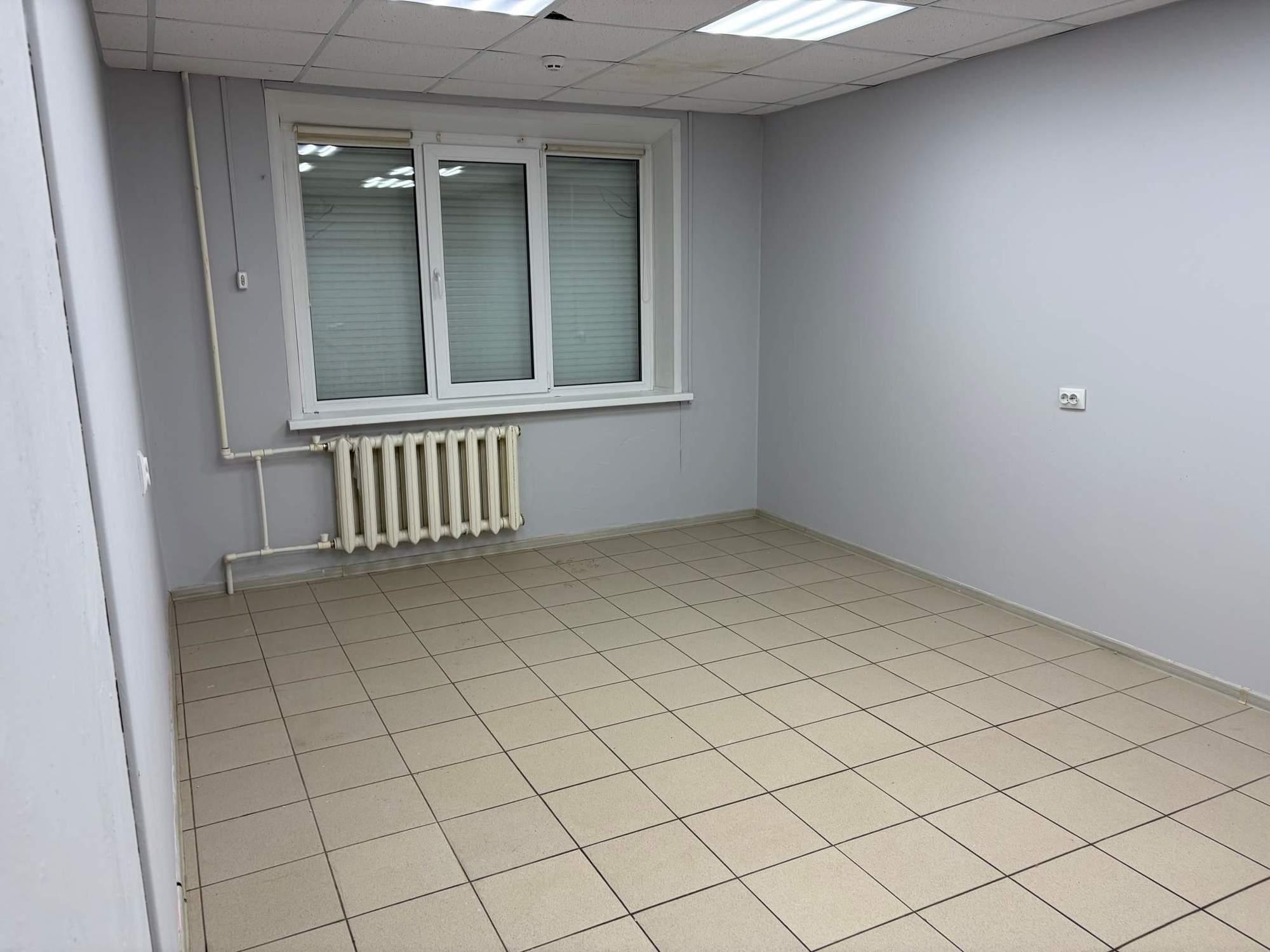 Сдать торговое помещение за 85 000 рублей на Шмидта бульвар, д.38