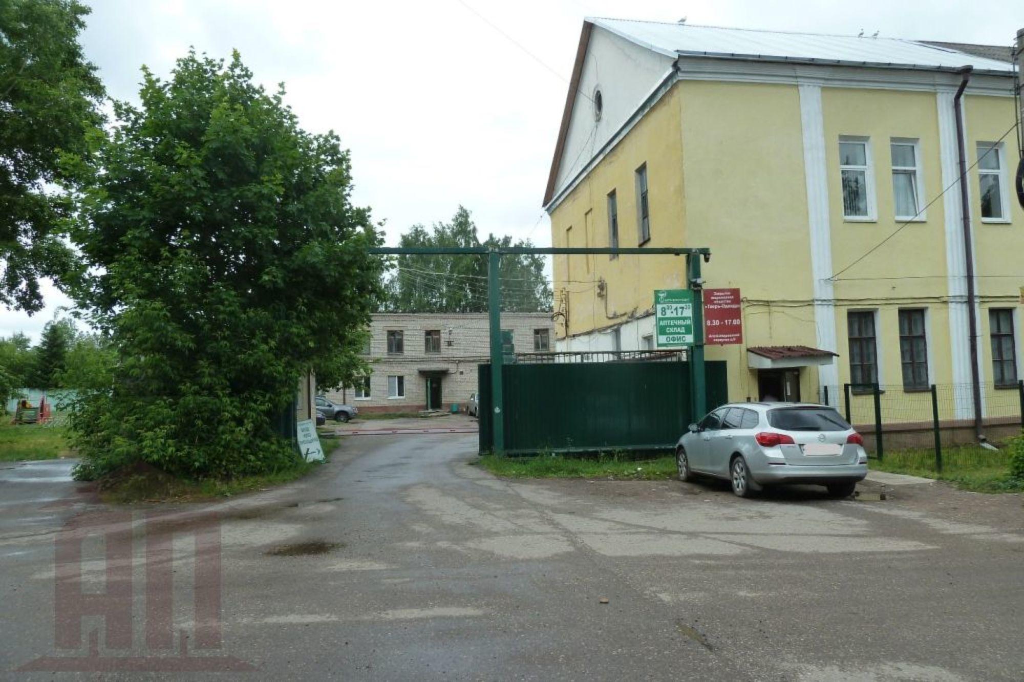 Сдать складское помещение за 53 100 рублей на Александровский пер, 9