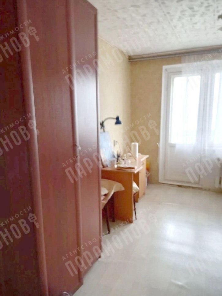 2-комн квартира Гусева б-р, 32