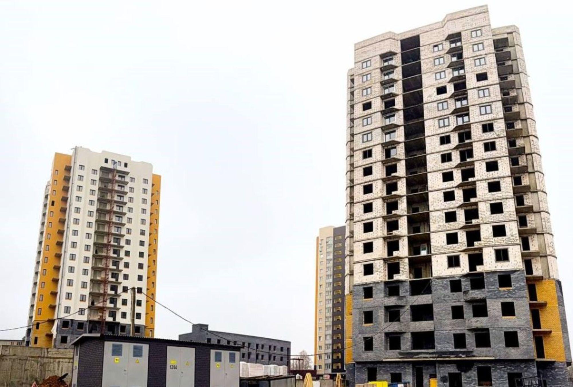 Купить квартиру за 7 705 420 рублей на Коминтерна ул, 95К