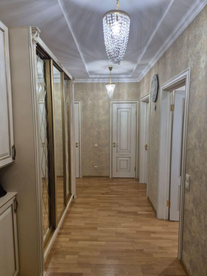 2-комн квартира Загородная ул, 12к1