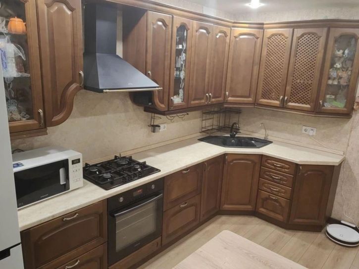 2-комн квартира Фрунзе ул, 24
