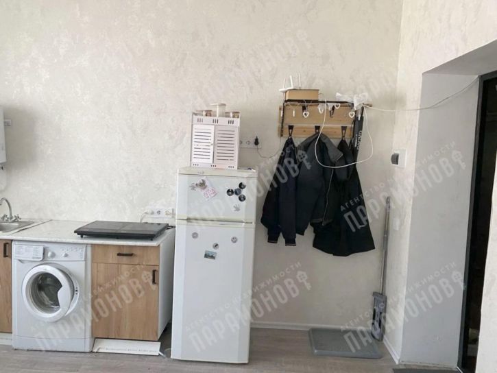 Комната Ротмистрова ул, 14