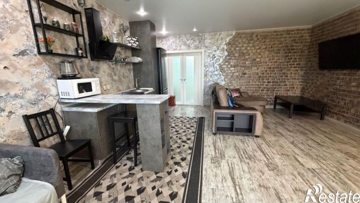 2-комн квартира ул 2-я Красина, 49,  д. 49