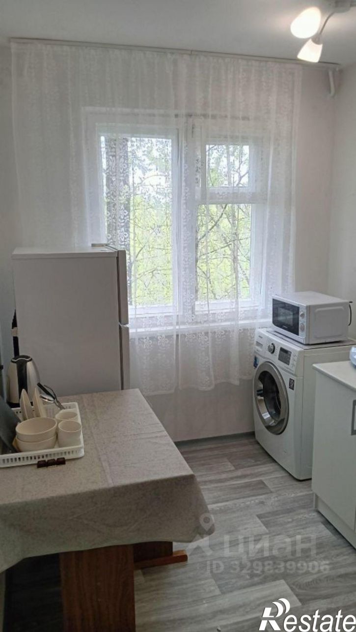 2-комн квартира пр-кт Победы, 67,  д. 67