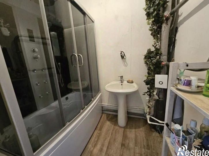 3-комн квартира ул 2-я Красина, 82,  д. 82