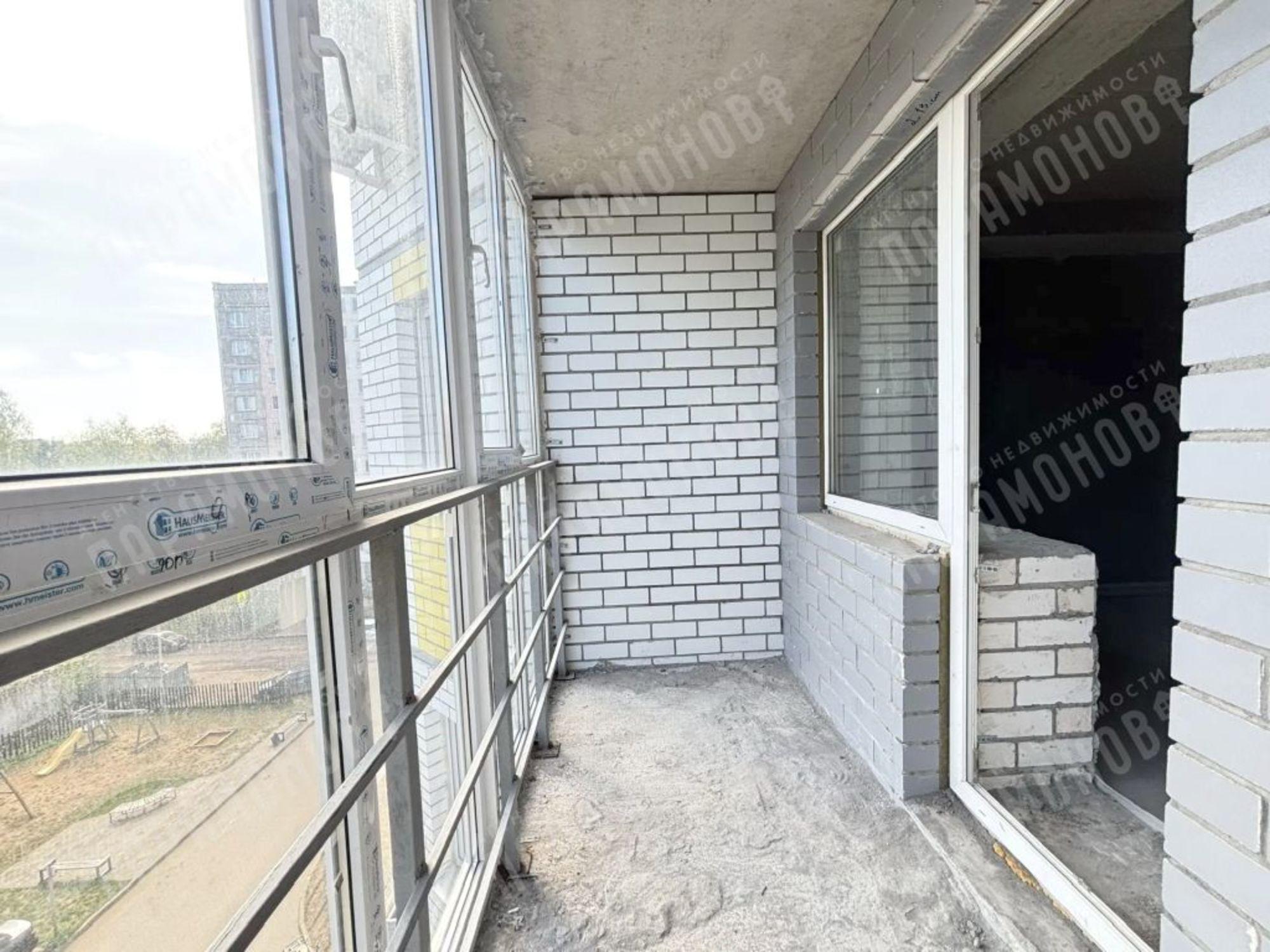 Купить квартиру за 10 500 000 рублей на Ткача ул, 14