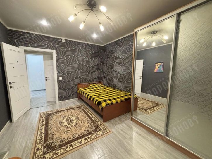 3-комн квартира Суворова 1-я ул, 9