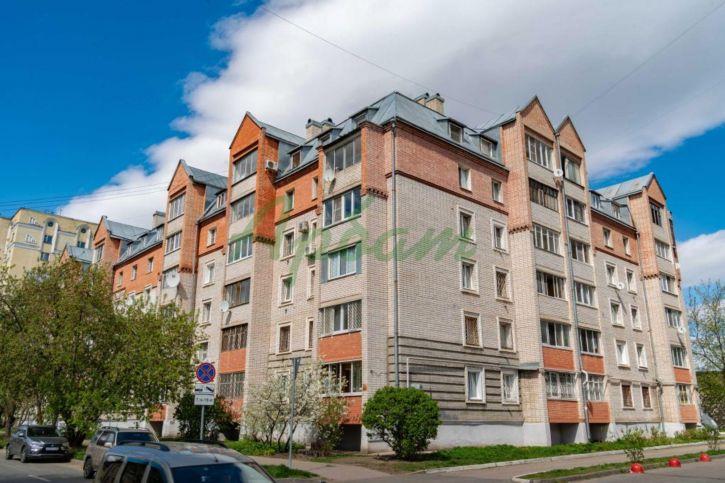 2-комн квартира Ипподромная ул, 7