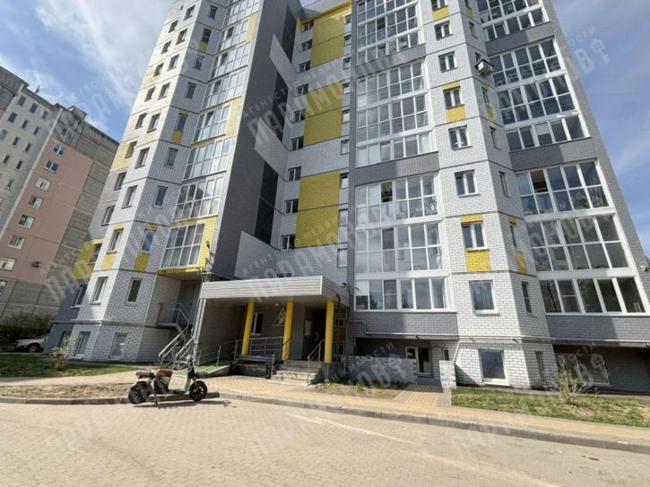 3-комн квартира Ткача ул, 14