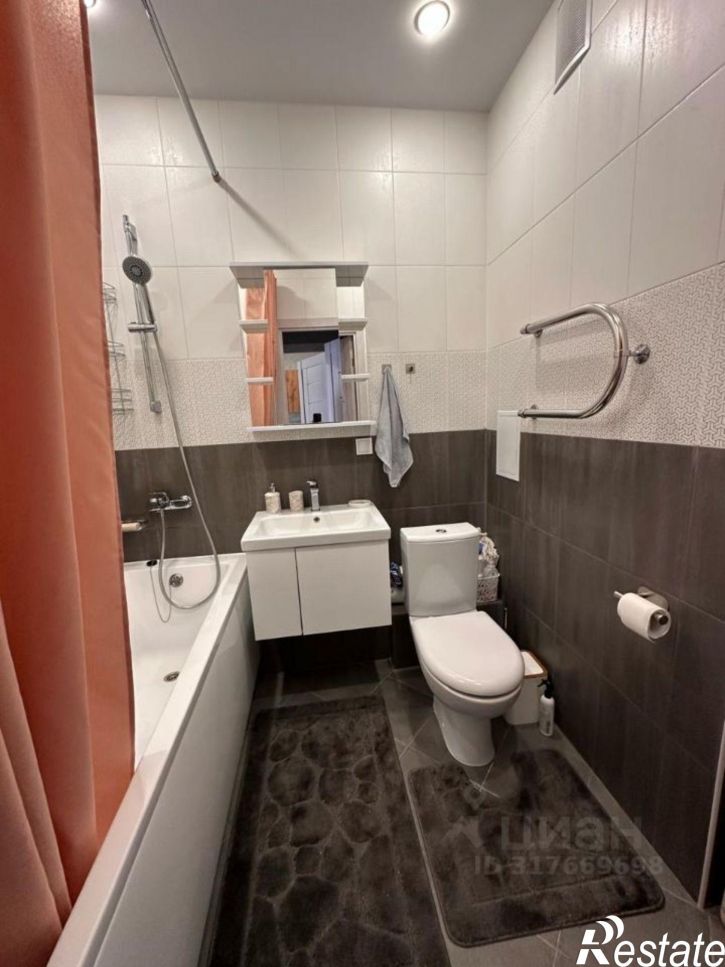 1-комн квартира ул Сергея Лоскутова, 2,  д. 2