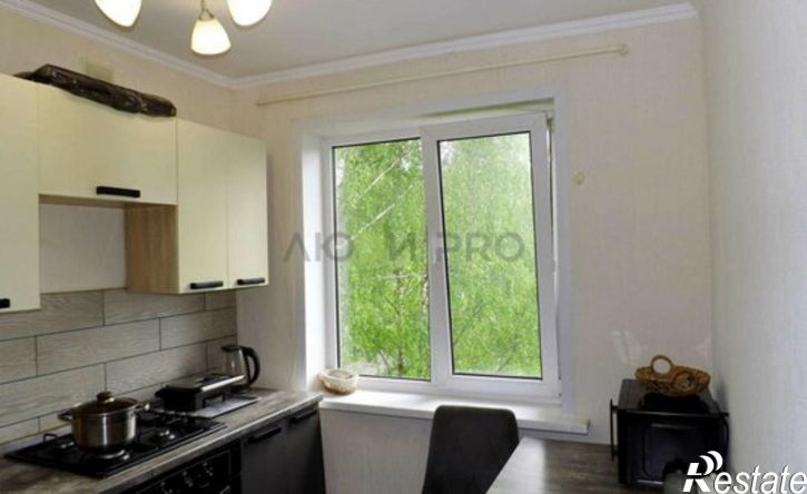 3-комн квартира посёлок Химинститута, 40