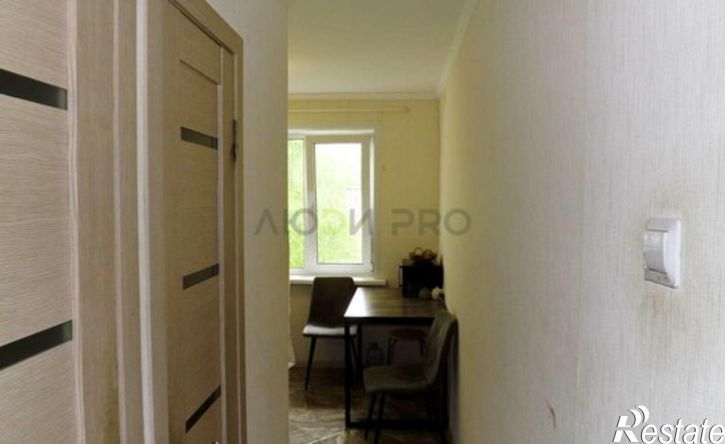 3-комн квартира посёлок Химинститута, 40