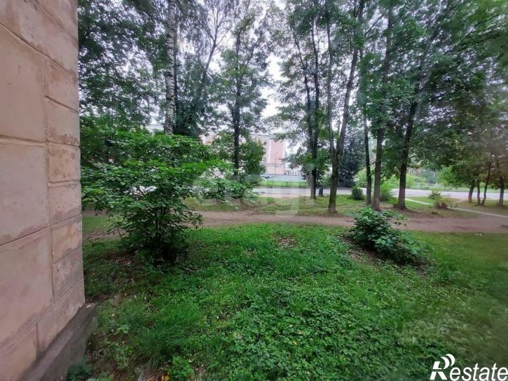 2-комн квартира ул Хромова, 12,  д. 12