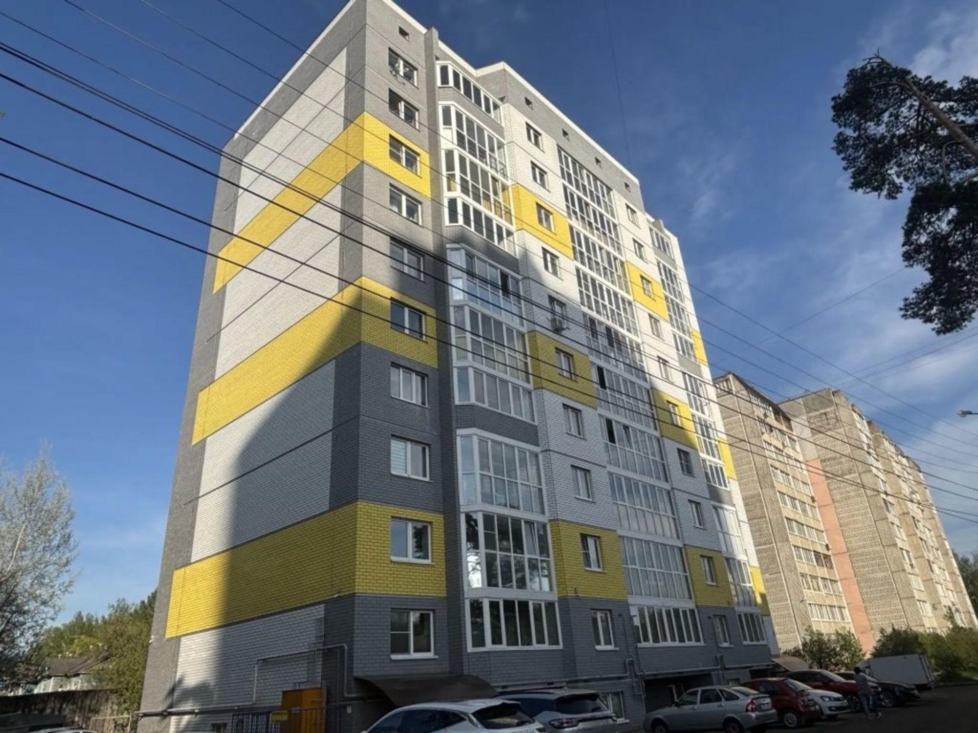 Купить квартиру за 4 350 000 рублей на Ткача ул, 14