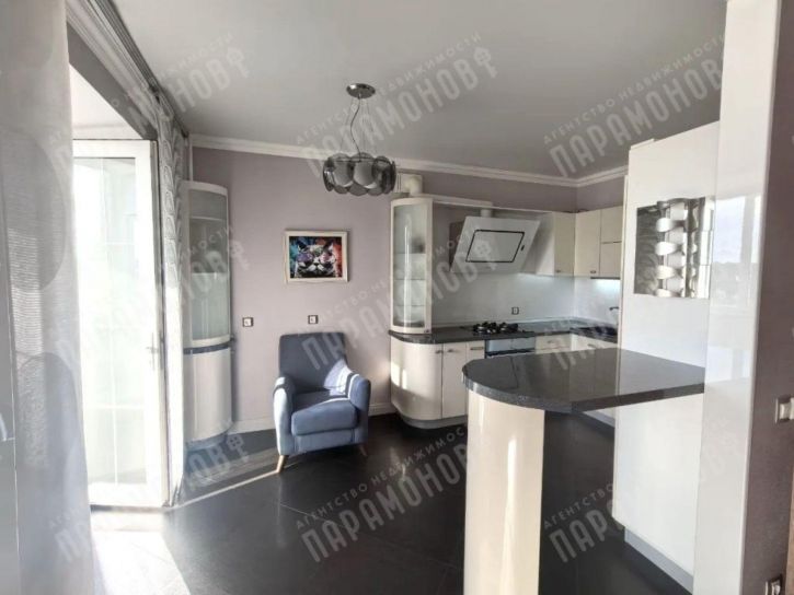 1-комн квартира Благоева ул, 44