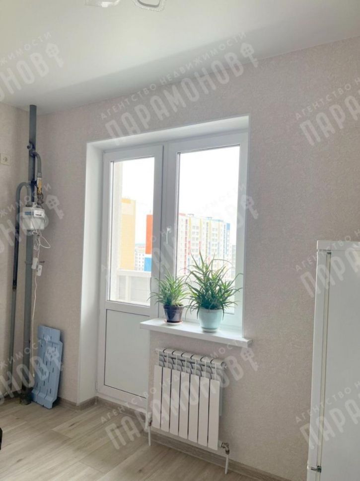 1-комн квартира Гусева б-р, 57