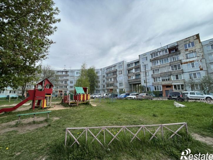 3-комн квартира пл Славы, 1,  д. 1