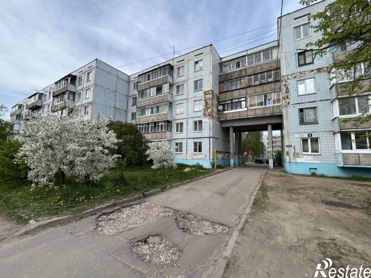 3-комн квартира пл Славы, 1,  д. 1