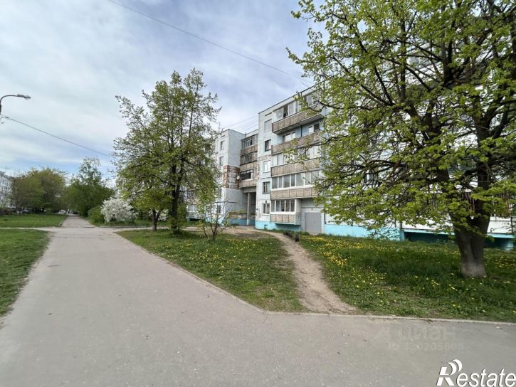3-комн квартира пл Славы, 1,  д. 1