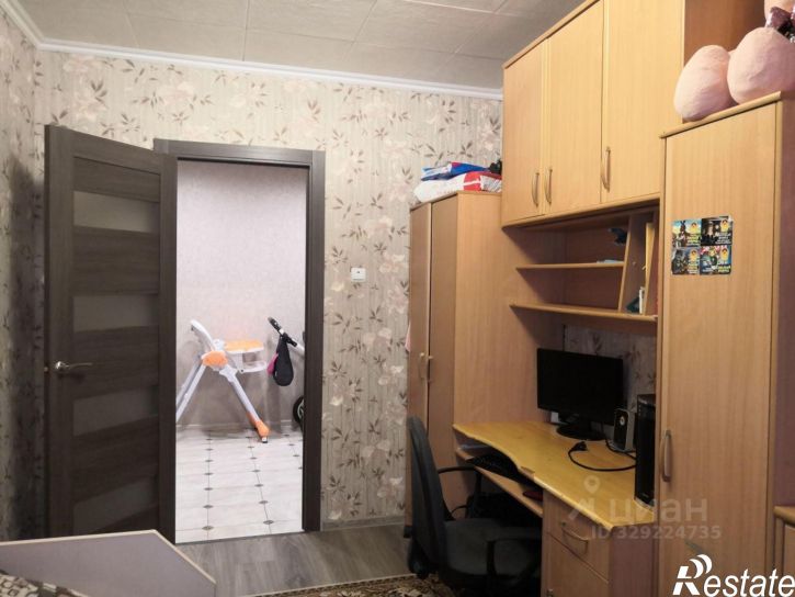 3-комн квартира ул Склизкова, 8,  д. 8