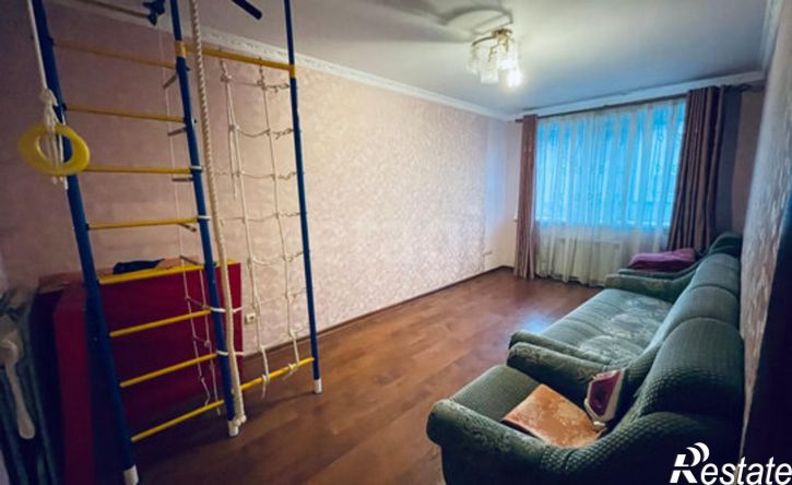 4-комн квартира ул Летное Поле, 14,  д. 14