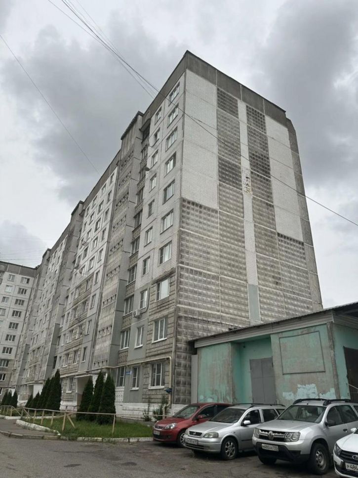 1-комн квартира Спортивный пер, 2к4