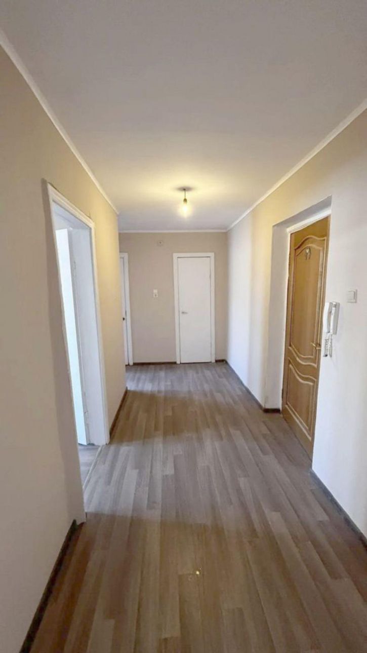 2-комн квартира Благоева ул, 76