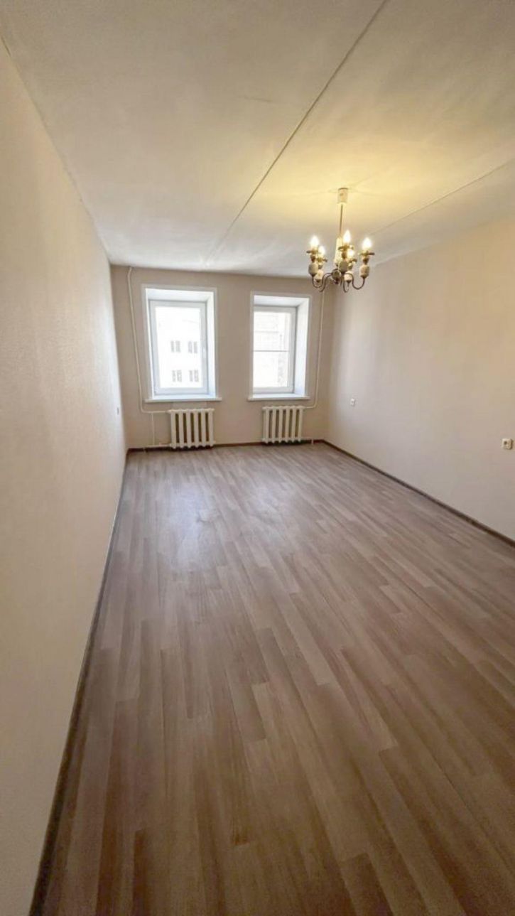 2-комн квартира Благоева ул, 76