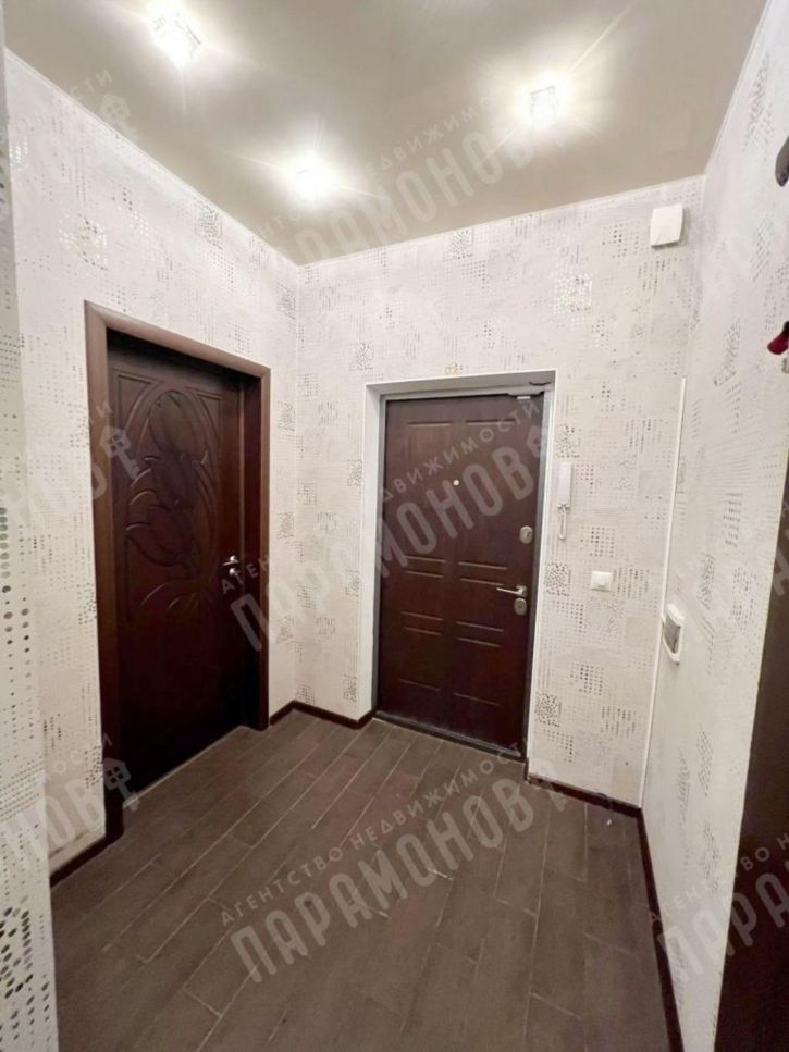 2-комн квартира Виноградова ул, 8