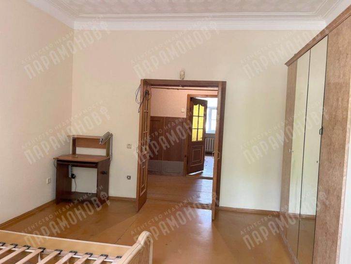 3-комн квартира Гвардейская ул, 7