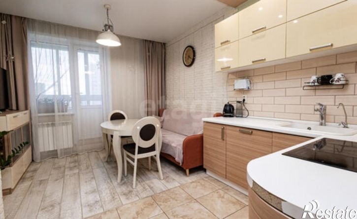 3-комн квартира ул Левитана, 58 2,  д. 58 2,  к. 2