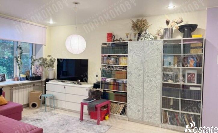 2-комн квартира улица Крылова, 29/40,  д. 29/40