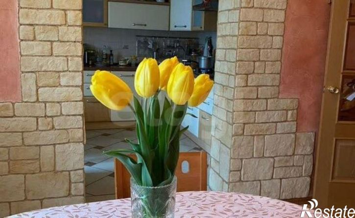 4-комн квартира проспект Победы, 7,  д. 7