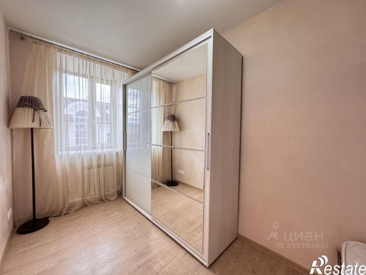 2-комн квартира Трёхсвятская улица, 12,  д. 12