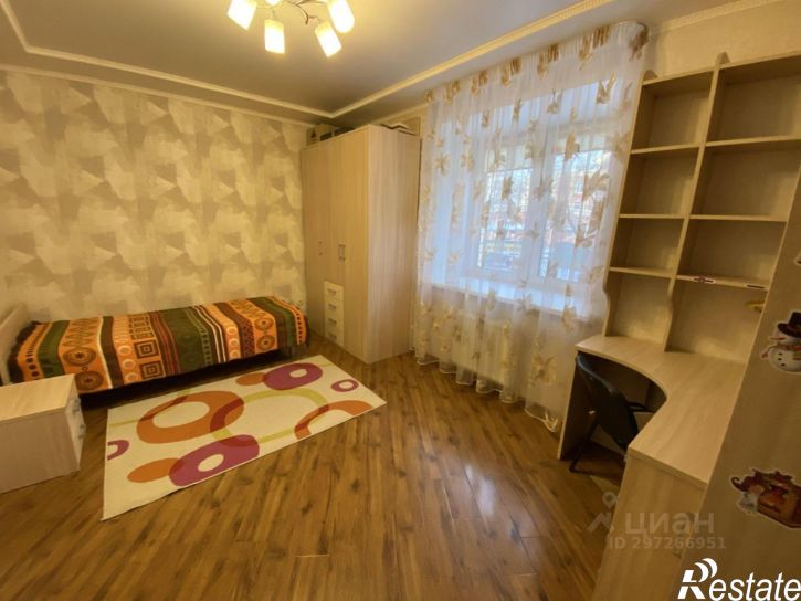 2-комн квартира ул 1-я Суворова, 7,  д. 7