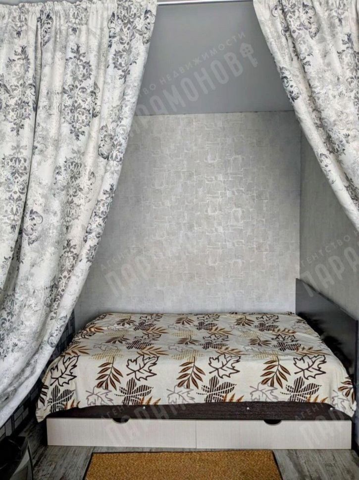 1-комн квартира Сергея Есенина ул, 3