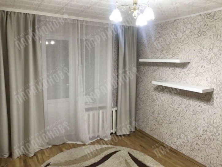 3-комн квартира Луначарского ул, 1