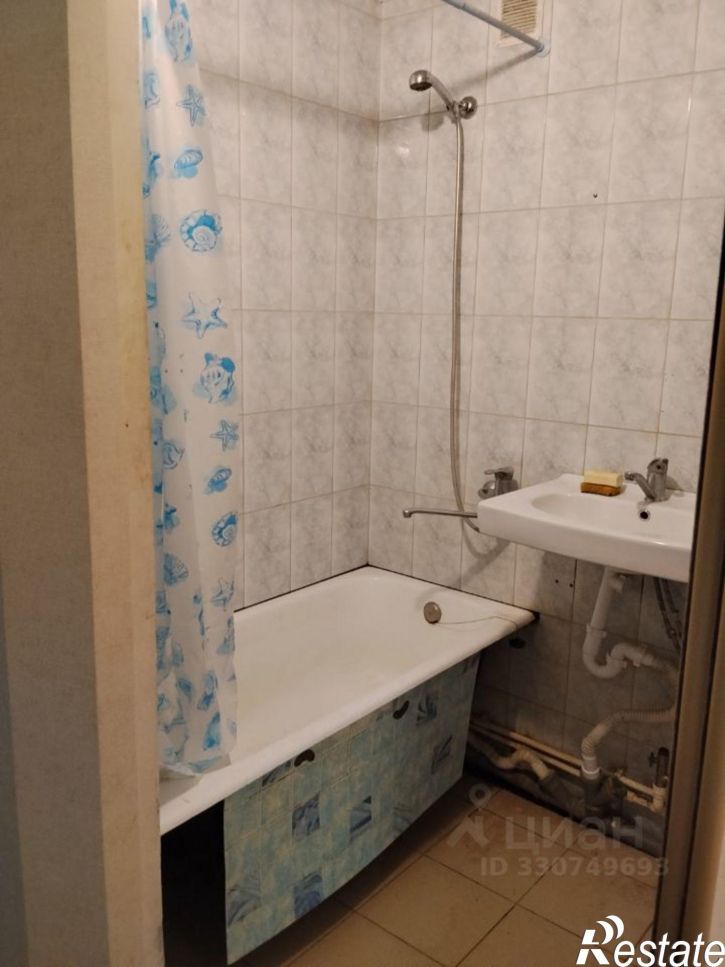 2-комн квартира ул Хромова, 3а,  д. 3а